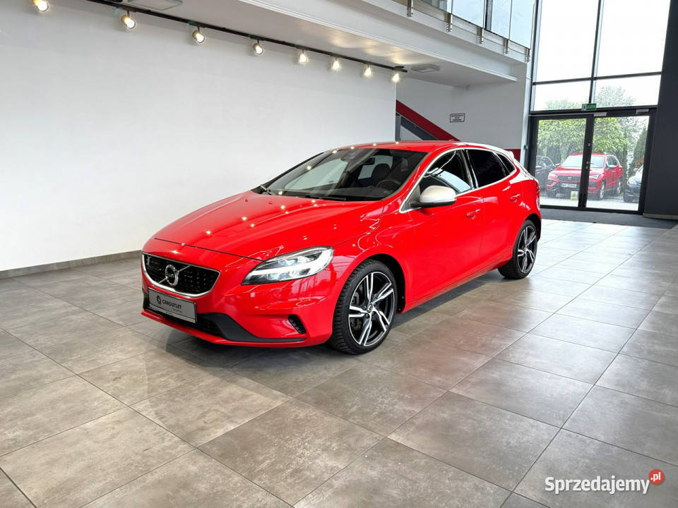 Volvo V40 20 T5 245 automat 2018 r salon ESP małopolskie Myślenice