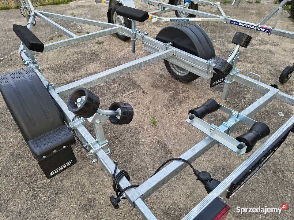 Podpora bocznamocna rolka gumowaprzyczepa