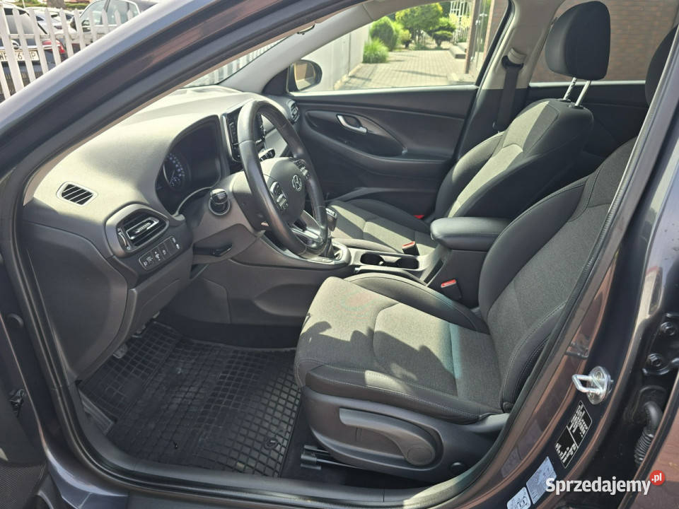 Hyundai i30 COMFORT 15 DPI 110 Salon Polska przyciemniane szyby Włocławek
