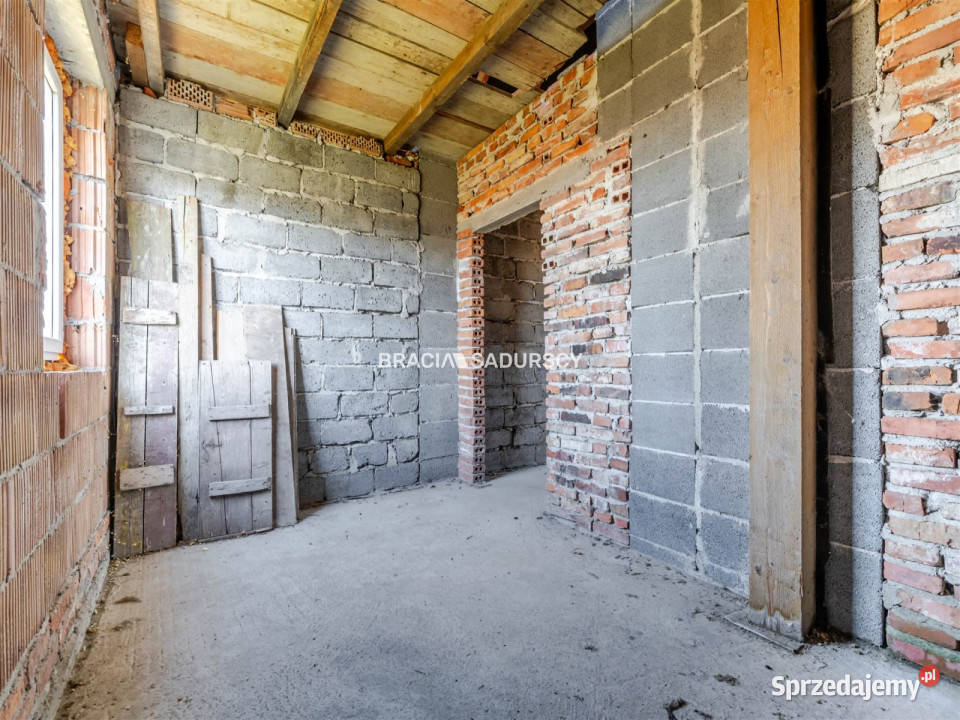 Dom wolnostojący 12547m2 Pawlikowice małopolskie sprzedam