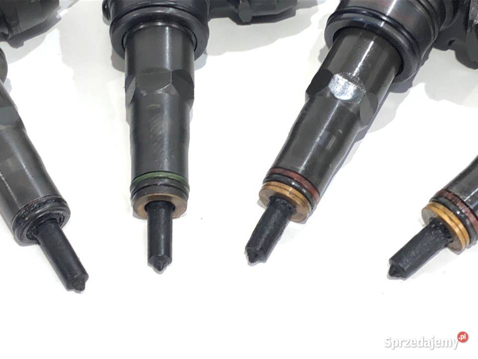 POMPOWTRYSKIWACZE KOMPLET VW GOLF V 038130073AG podkarpackie