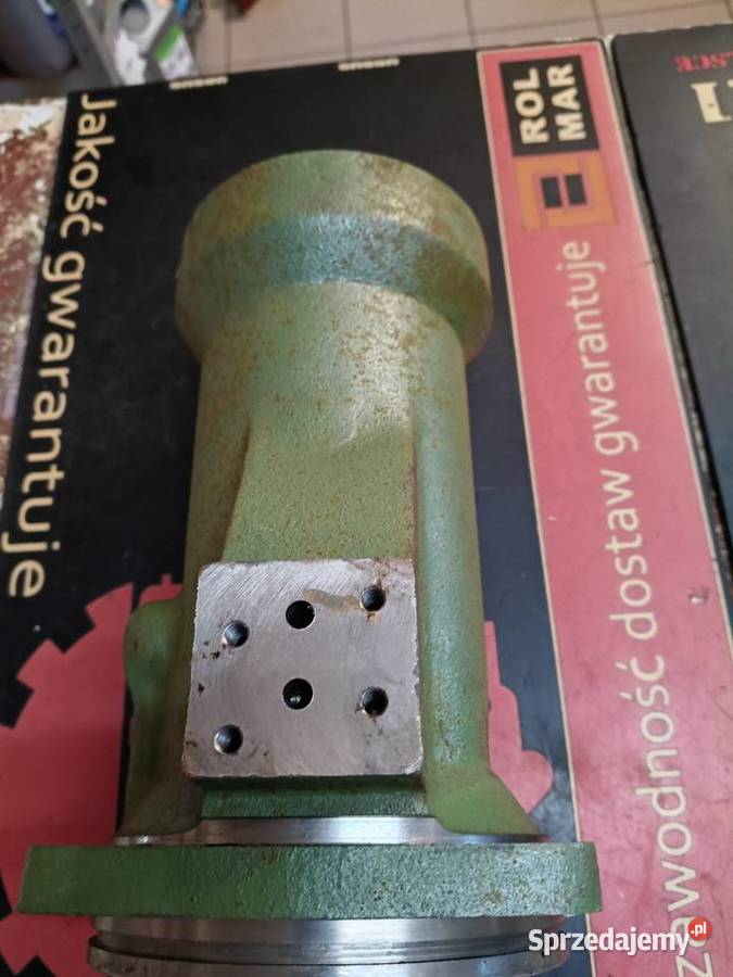 Pokrywa sprzęgła przedni napęd C385 Płock