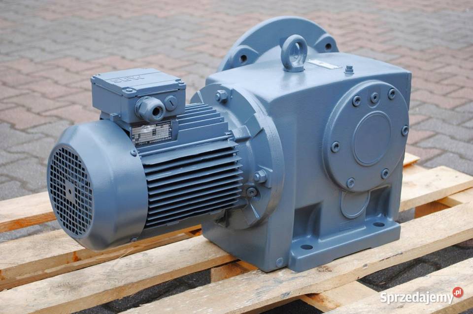 Motoreduktor kątowy 3kw 26obrmin Firmy SEW Pozostałe Kargowa