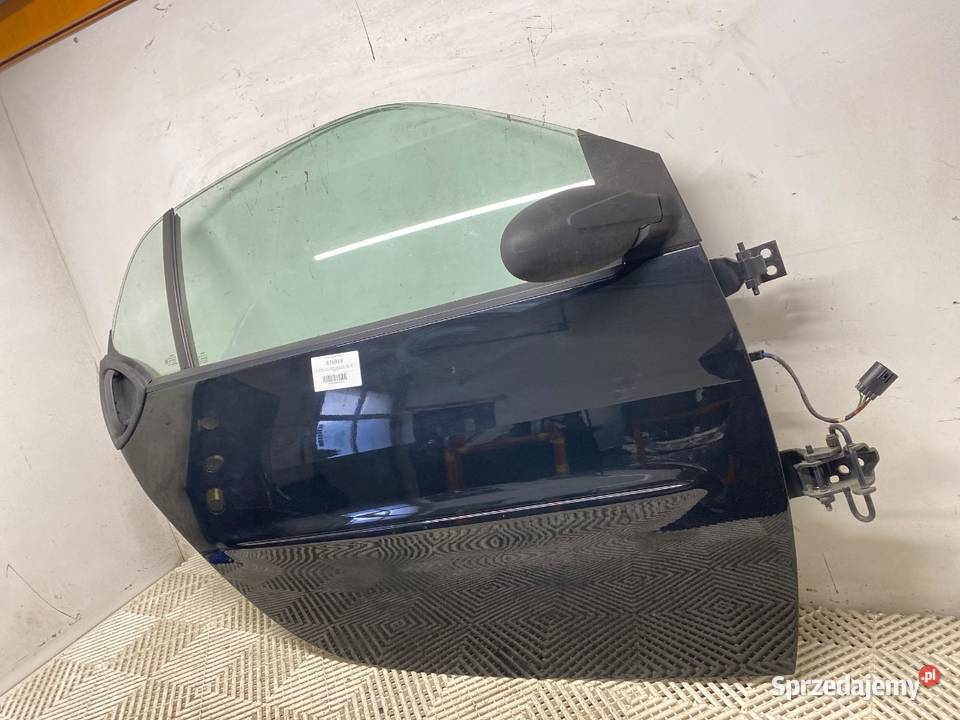 DRZWI LEWY PRZÓD SMART FORTWO Hatchback 0407 osobowe
