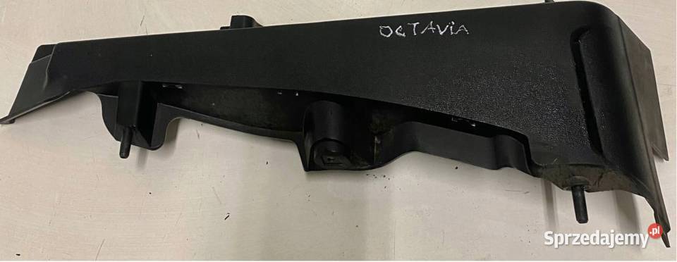 Mocowanie półki bagażnika prawe Octavia Chełm
