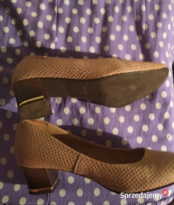 beżowe czółenka Częstochowa