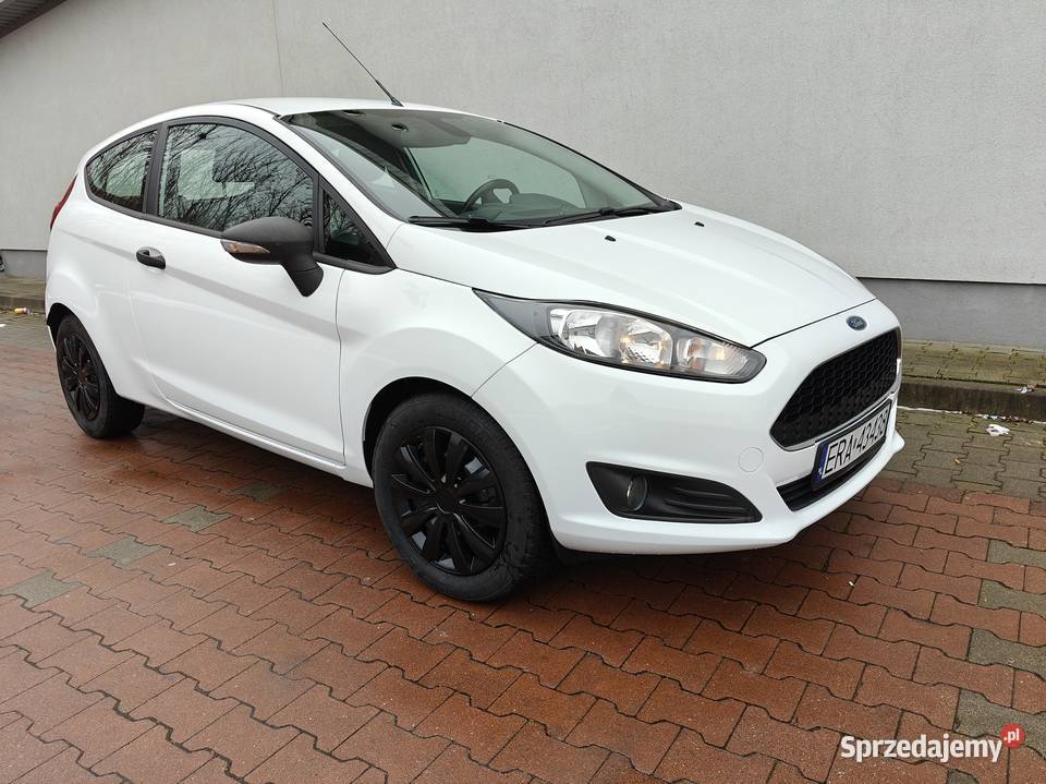 15DKLIMACZUJNIK ZMIERZCHUGRZEWANA SZYBA PRZÓD2 Fiesta Ford