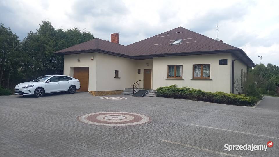 Dom 202 m z dużą działką 1960m Komfortprzestrzeń