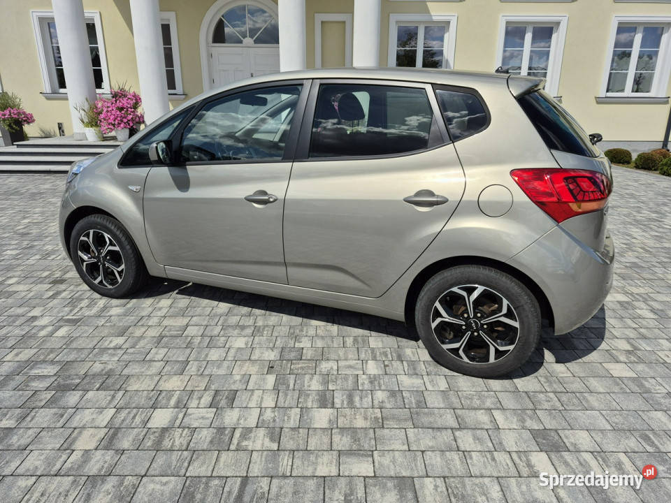 Kia Venga kamera xenon navigacja LIFT bez Rok produkcji 2015 Drelów