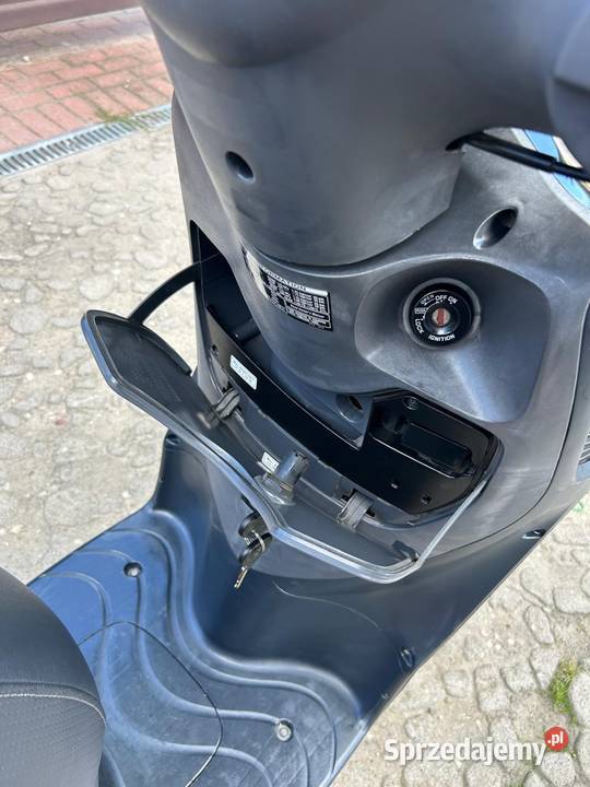 Honda 125i 125 wtrysk zadbany kufer szyba 2 elektryczny starter Bobowo