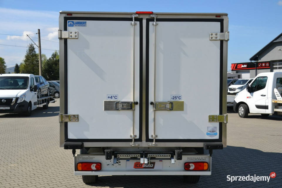 Renault Master 23 DCI 145 model 2019r Renault