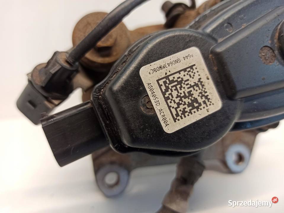 ZACISK HAMULCOWY LEWY TYŁ 4G0405BD Układ hamulcowy