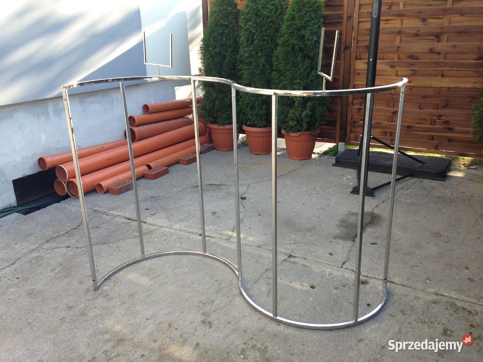 Stojak regał uchwyt na odzież do sklepu czy Sklep Bydgoszcz