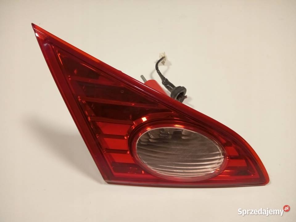 LAMPA W KLAPĘ BAGAŻNIKA LEWY TYŁ NISSAN MURANO Nowy Tomyśl