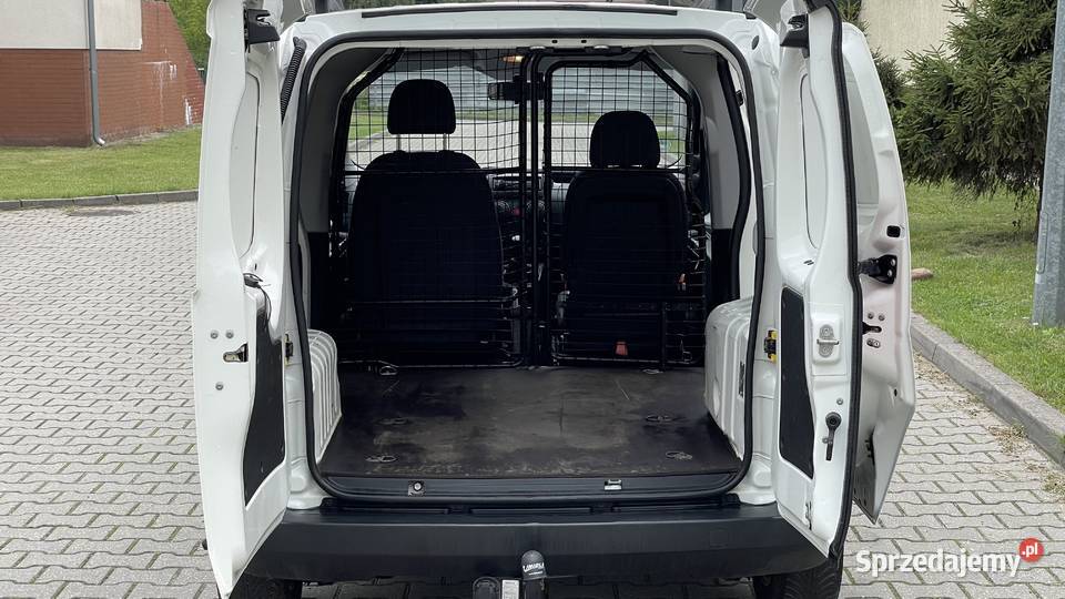 Peugeot Bipper Lift 13 HDI 75 2013 r nieuszkodzony Gostynin