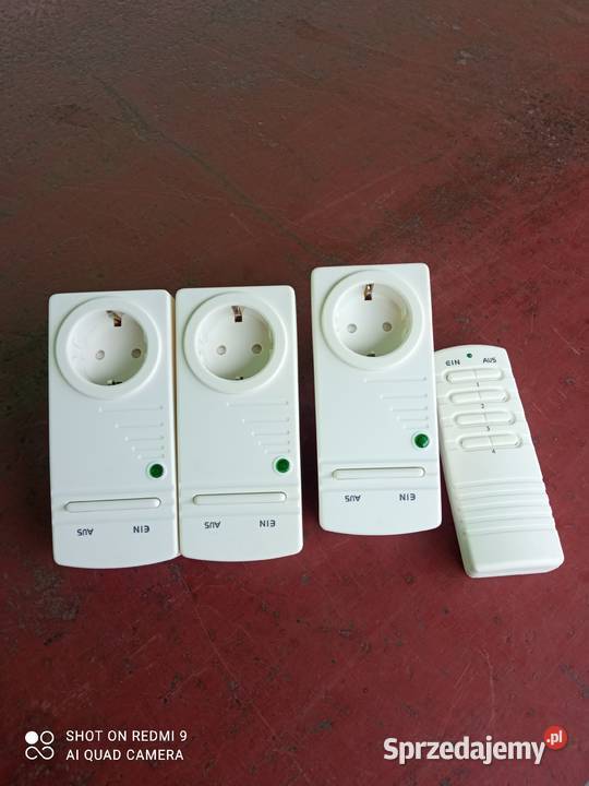sprzedam gniazdka sterowanie pilotem komplet 3