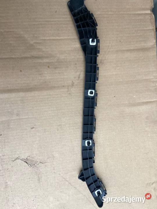 TOYOTA AURIS 2014 ESTATE PASSENGER REAR BUMPER Marki