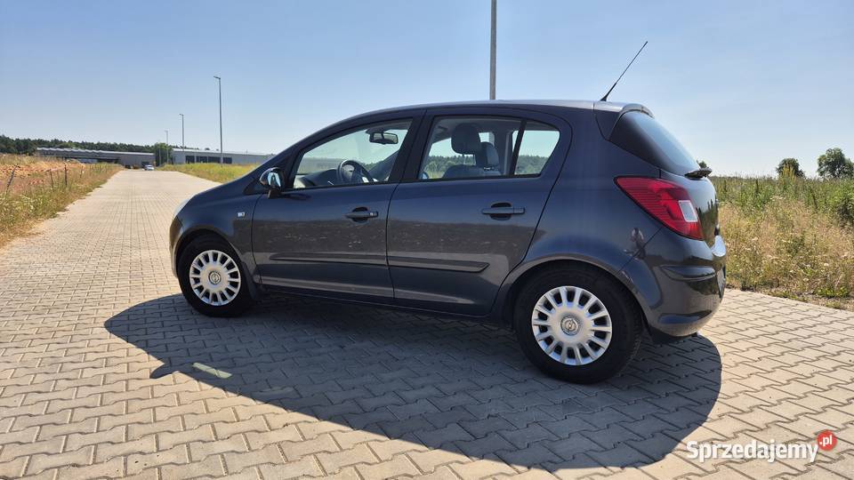Opel Corsa D 14 16V Cosmo 2009 LPG Corsa Lusówko