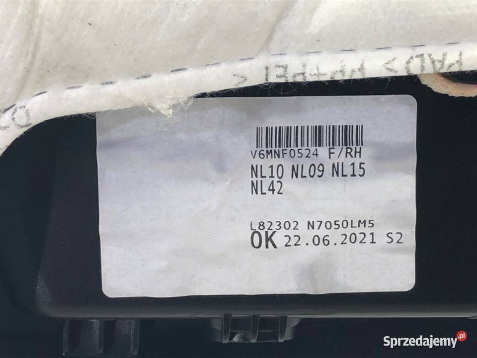 BOCZEK DRZWI PRAWY PRZÓD HYUNDAI TUCSON SUV