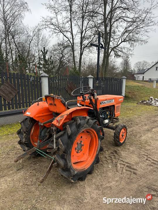 Mini ciągnik Kubota L175 hydraulika