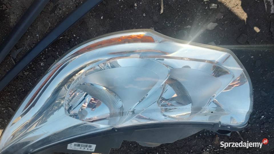 Reflektor lampa lewa prawa przód przednia sprzedam