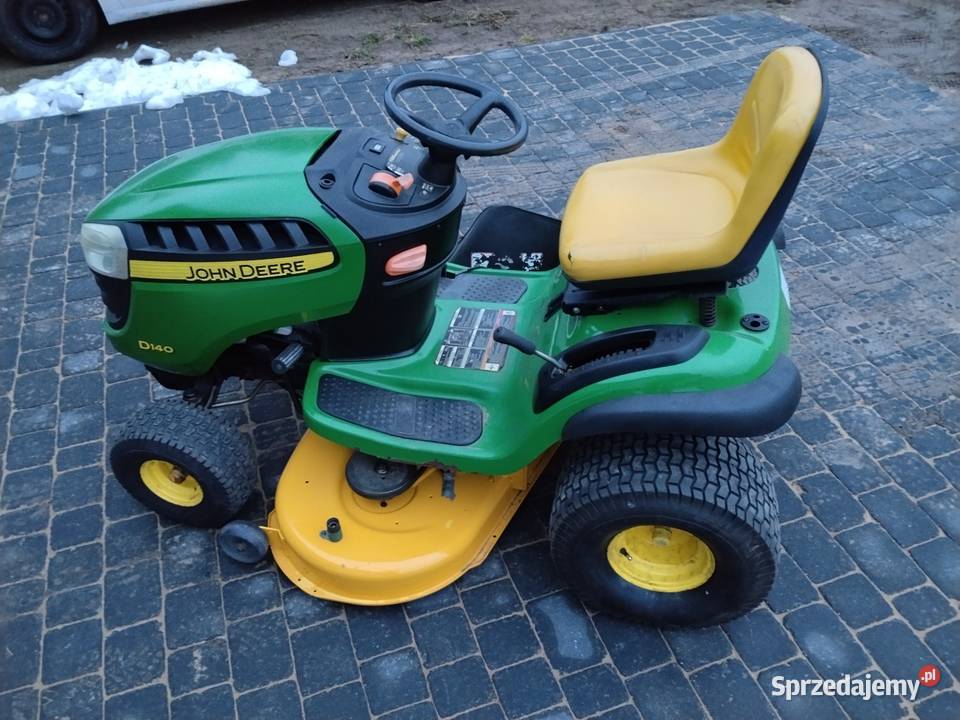 Kosiarka traktorek John Deere D140