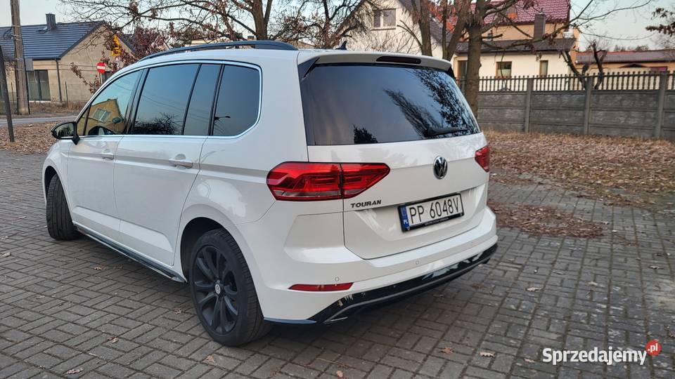 Touran R line ledy kamery dsg 7 osobowy super Piła
