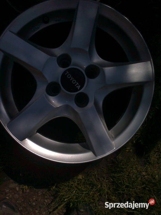 Felgi aluminiowe 15 Toyota Yaris Corolla Hyundai Średnica 15" podkarpackie Jarosław