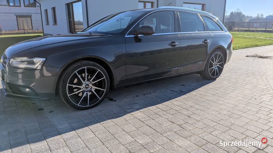 Audi a4 B8 20 145 Warszawa