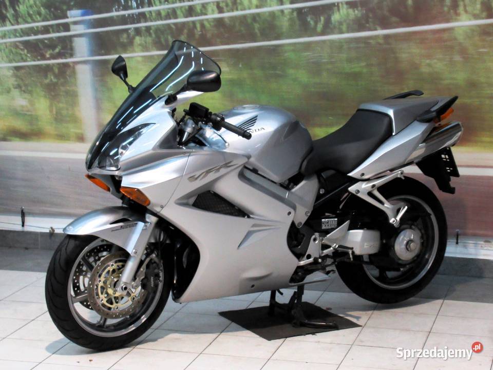 Honda VFR 800 VTEC Oferuję dowóz Motoryzacja