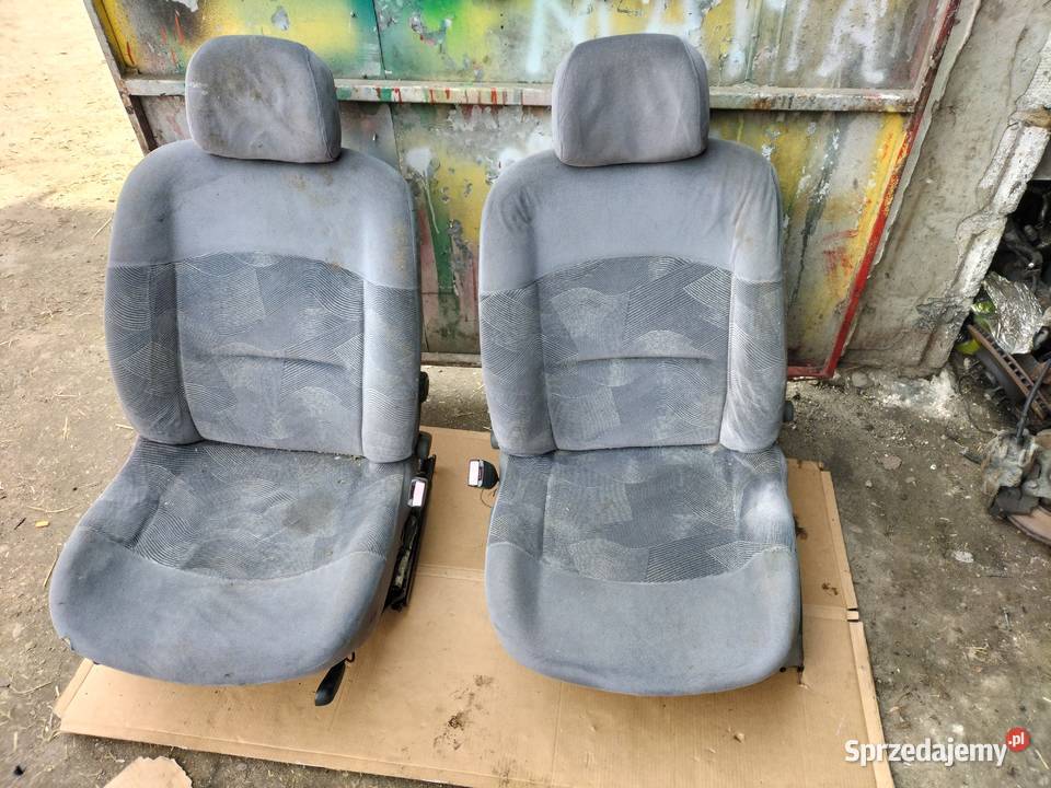 RENAULT CLIO 2 3D SIEDZENIA FOTELE sprzedam