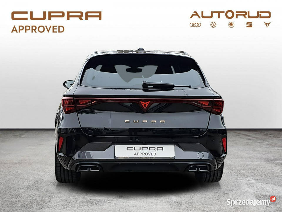 Cupra Leon Sportstourer 15 eTSI 150 DSG 1WŁ czarny sprzedam