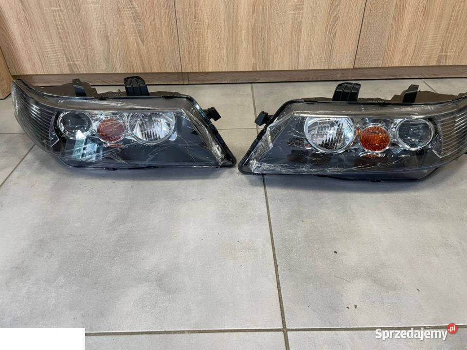 Honda Accord VII reflektor DEPO nowy Kozubszczyzna