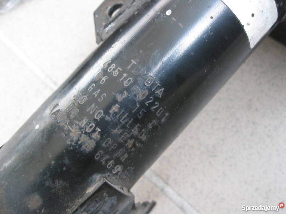 Amortyzator McPherson Toyota Corolla e12 przód Marki sprzedam