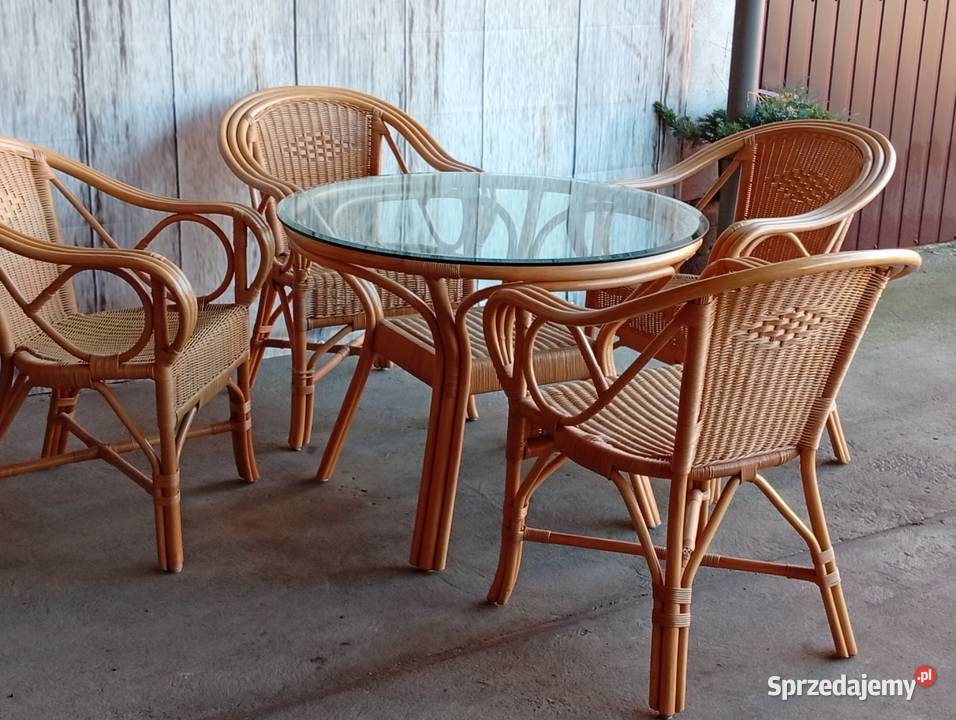 Stół 4 krzesła rattanowe bambusowe komplet 303 Byczyna sprzedam