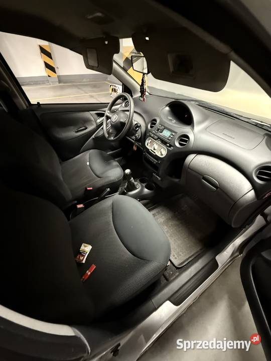 Toyota yaris mazowieckie