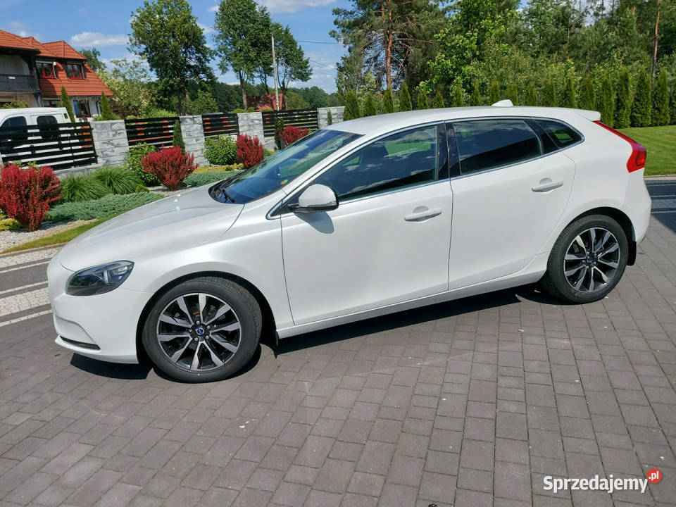 Volvo V40 16 benzyna navi LED II 2012 Drelów