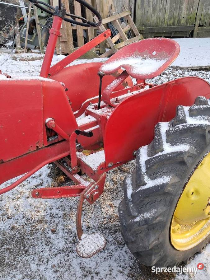 Massey Harris 812 820 Toruń