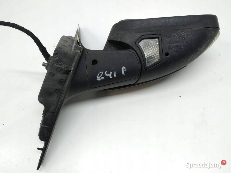 LUSTERKO PRAWE 7PIN EUROPA 30744575 Volvo V50 I