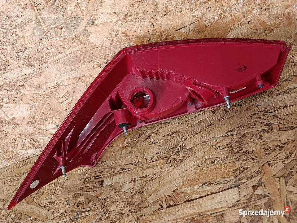 FORD FOCUS CABRIO 0610 LAMPA BŁOTNIK LEWY TYŁ Pleszew