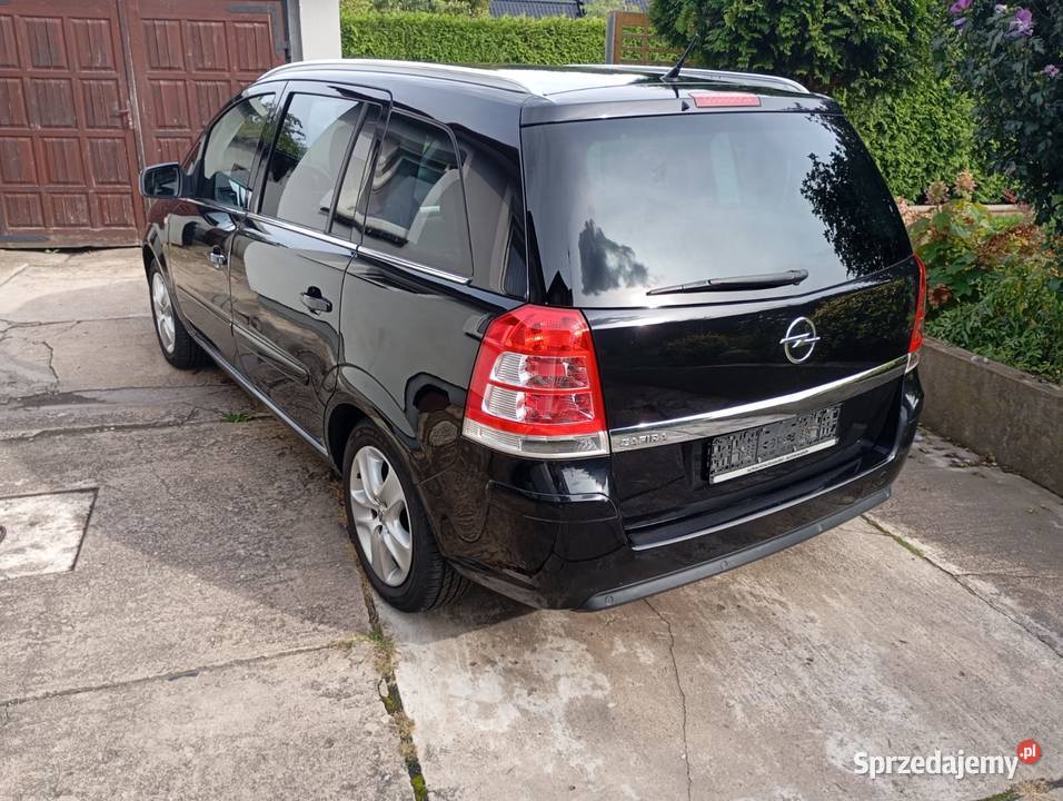 Opel Zafira 2011r 18 Klima 1wł PDC Alu 16 stan Polkowice