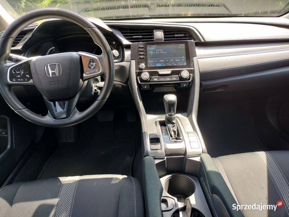 Honda Civic 20 benz 2020 r 77 800 mazowieckie