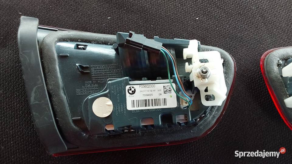 BMW 1 F20 lampa tylna w klapę 7359019 lewa i Brzesko