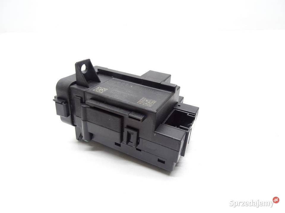 STACYJKA GNIAZDO KLUCZYKA 8K0909131D AUDI A4 B8