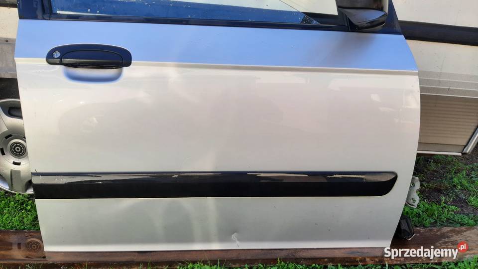 drzwi prae przednie prawy przód hyundai getz lak osobowe Dębno