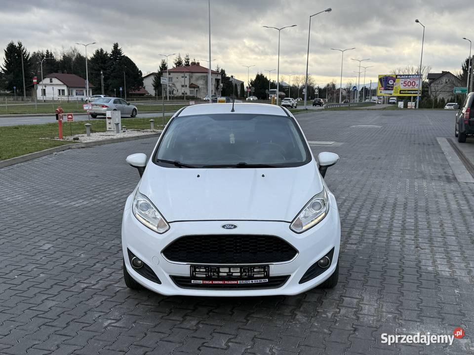 Ford Fiesta 15 2017 Rok produkcji 2017 Krosno