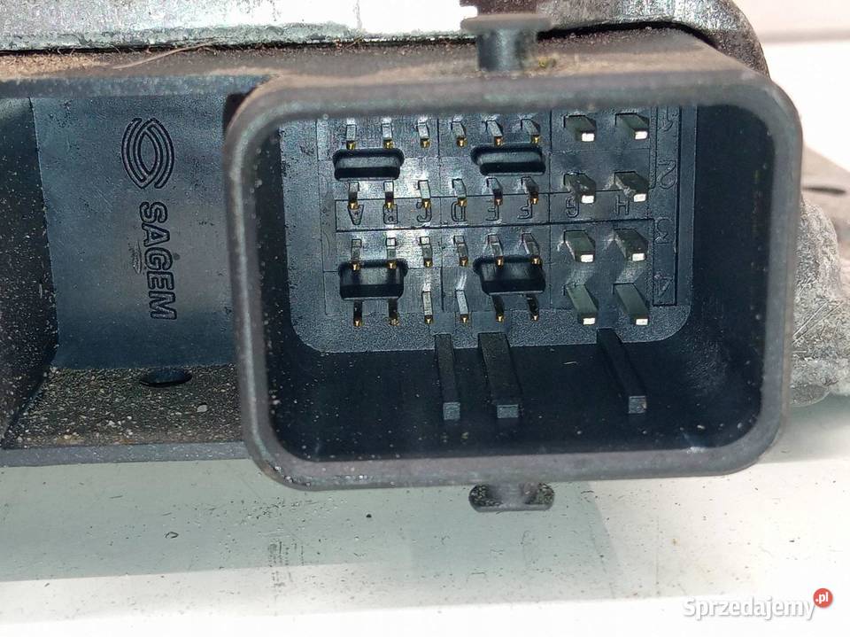 STEROWNIK SILNIKA 8200444583 20 T 134 Renault