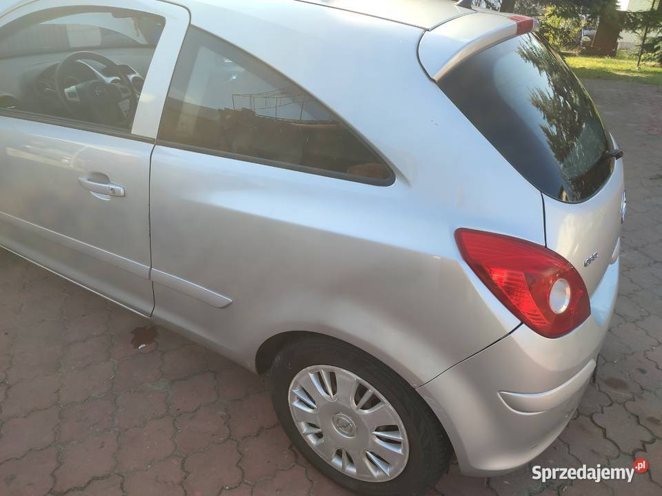 Opel Corsa d na części 14 benzyna 07r Samochody na części mazowieckie Przytyk sprzedam