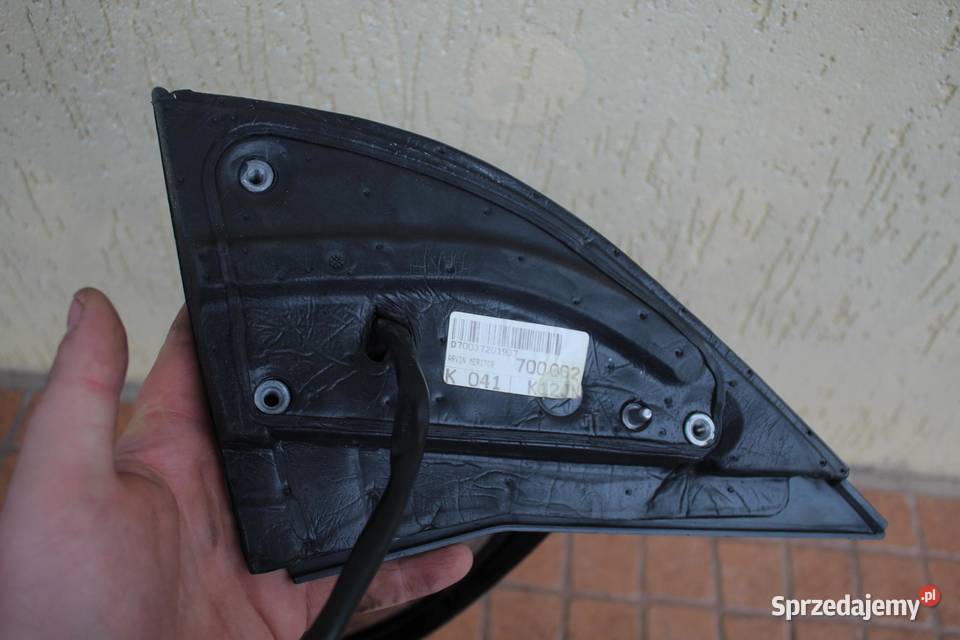 LUSTERKO PRAWE 11 PIN L041 VW GOLF V sprzedam