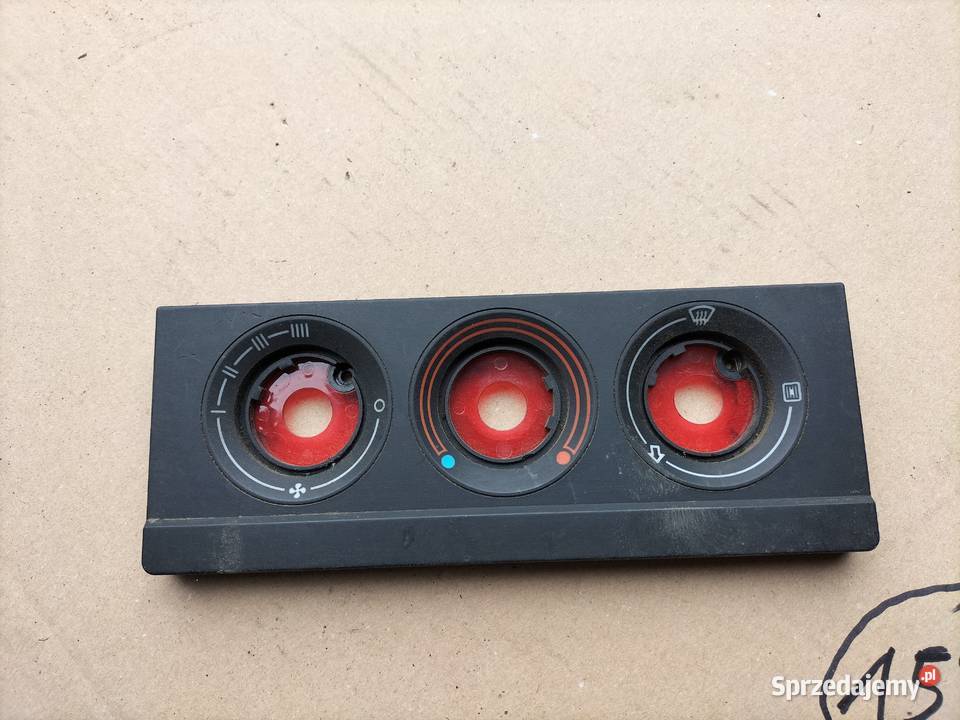 AUDI 80 B3 B4 80B4 NAKŁADKA NA PANEL NAWIEWU Kamień-Kolonia